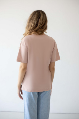 Футболка жіноча